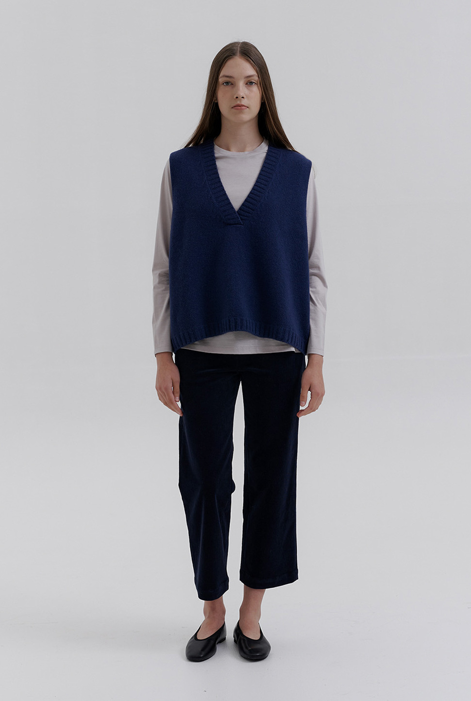 wool knit vest-blue