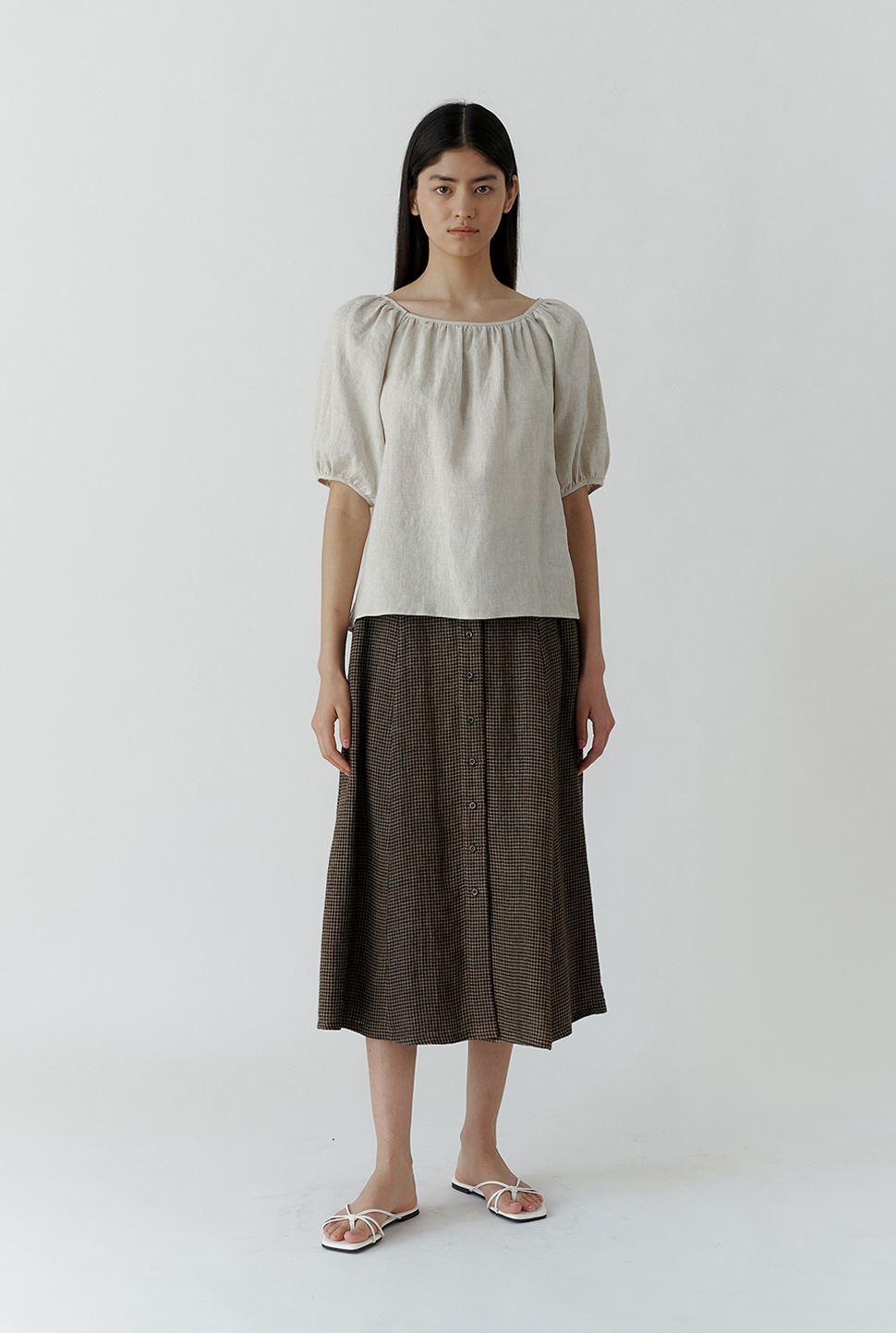 linen button skirt-check